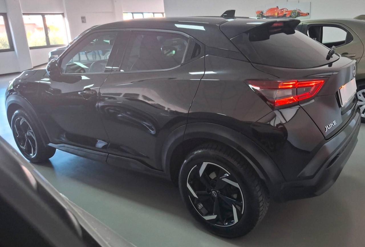Nissan Juke 1.0 DIG-T 114 CV N-Connecta