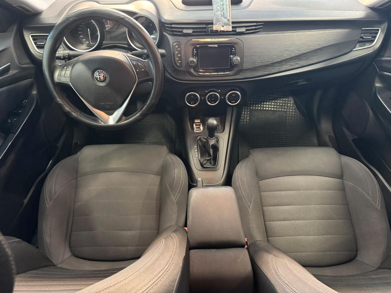 Alfa Romeo Giulietta 1.6 JTDm TCT 120 CV Business