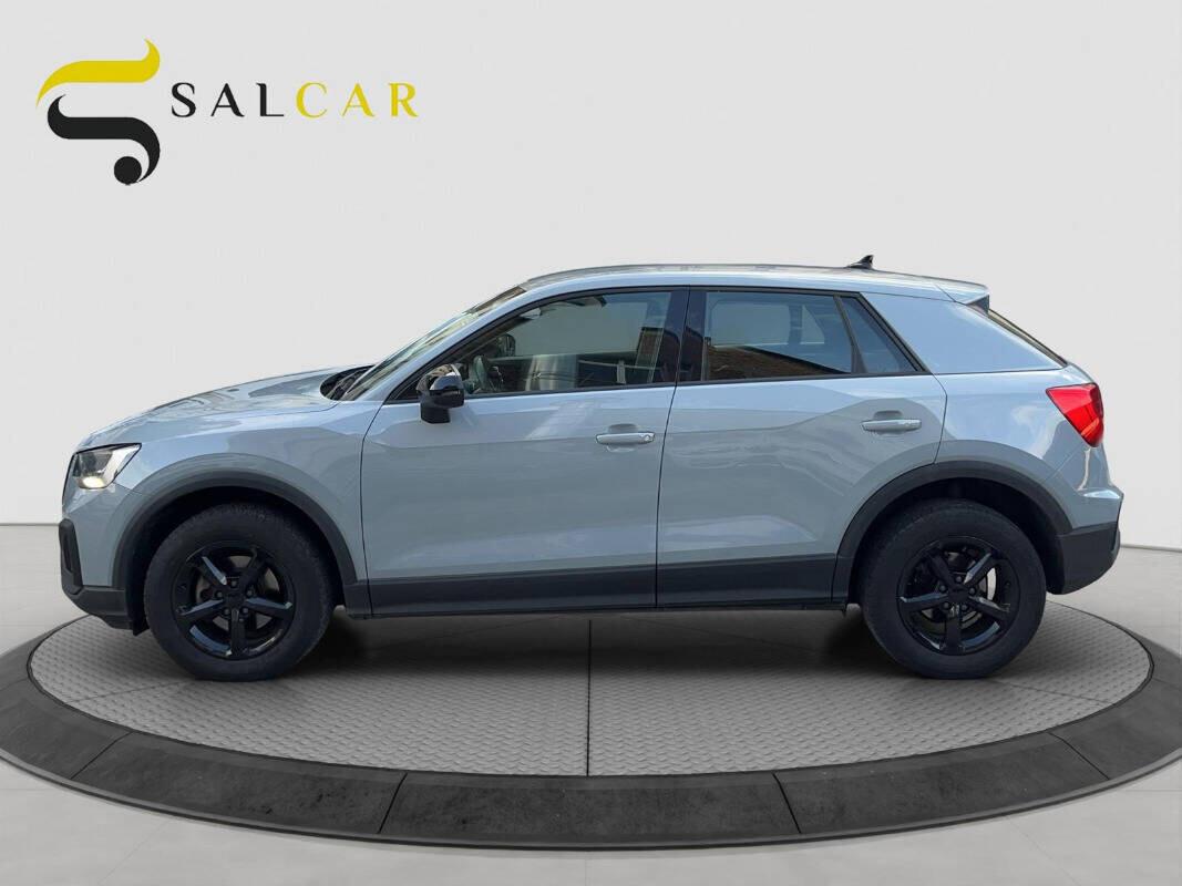 Audi Q2 30 tdi 2.0 116cv s-tronic Identity Black automatica 2021
