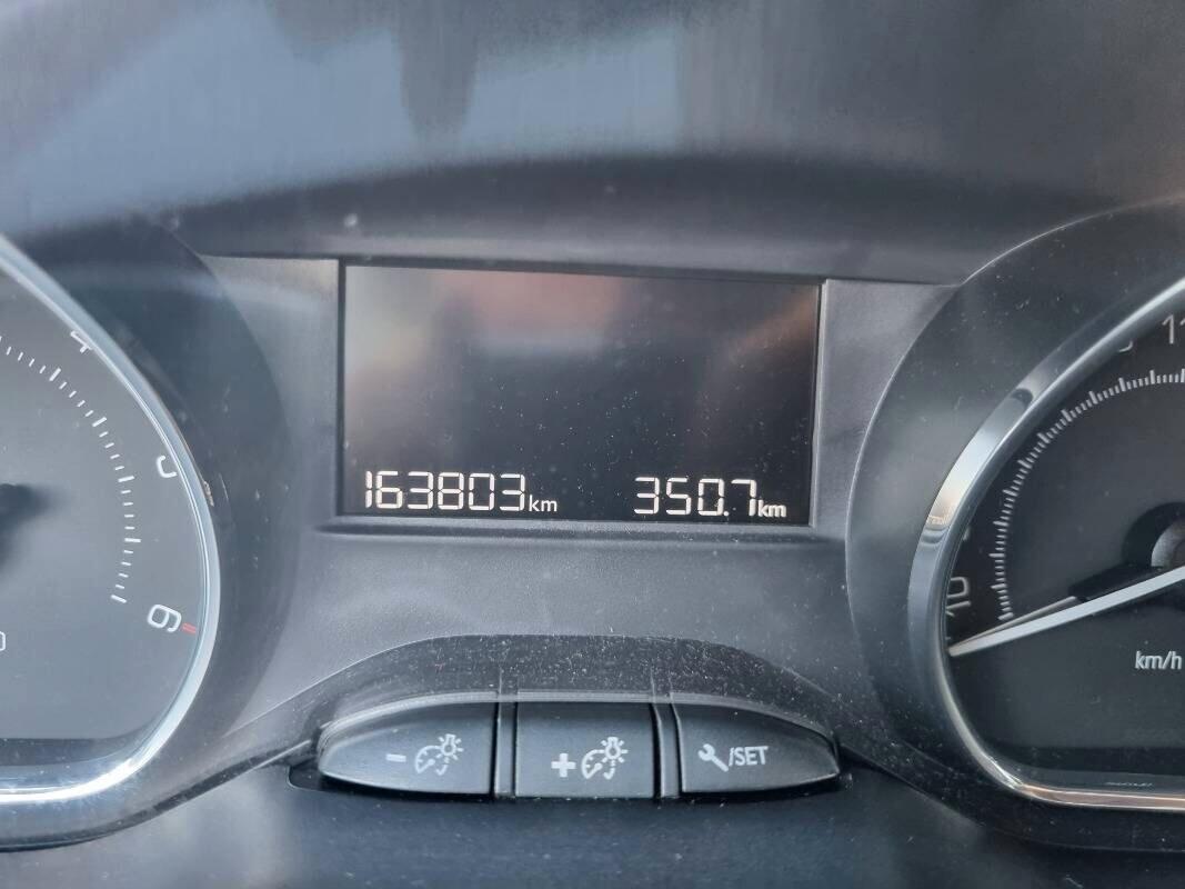 Peugeot 2008 1.4 hdi 8v Active 68cv