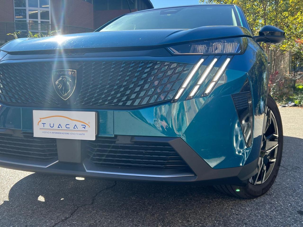 Peugeot 3008 Allure 1.2 136/145 MHEV #7449