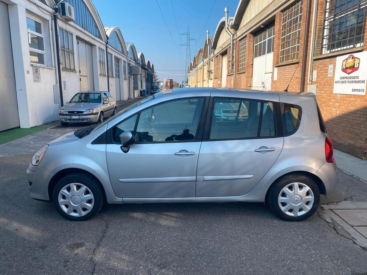 Renault Modus Grand 1.2 75cv Dynamique - NEOPATENTATI