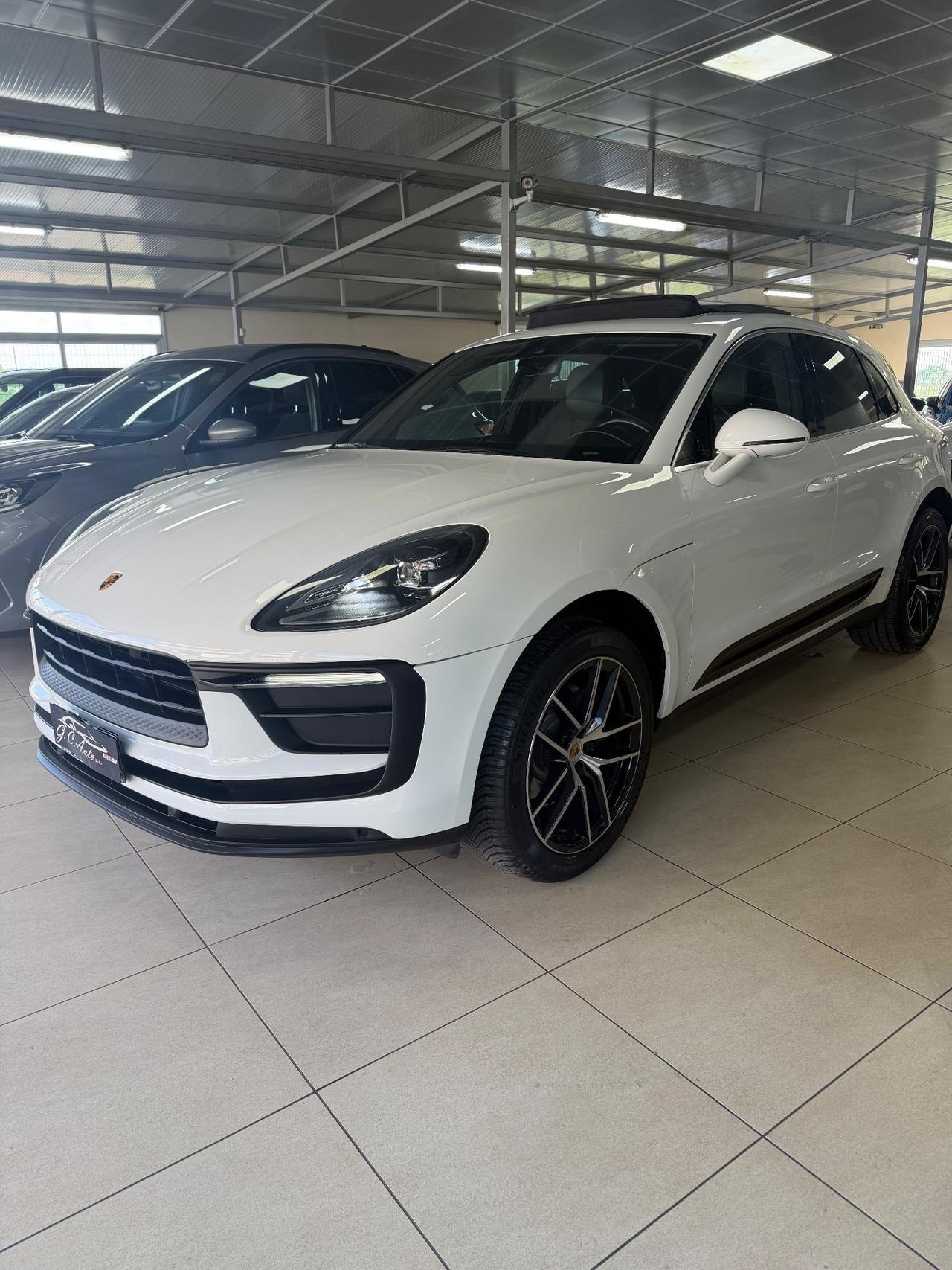 Porsche Macan 2.0 T 265CV KM 55.000
