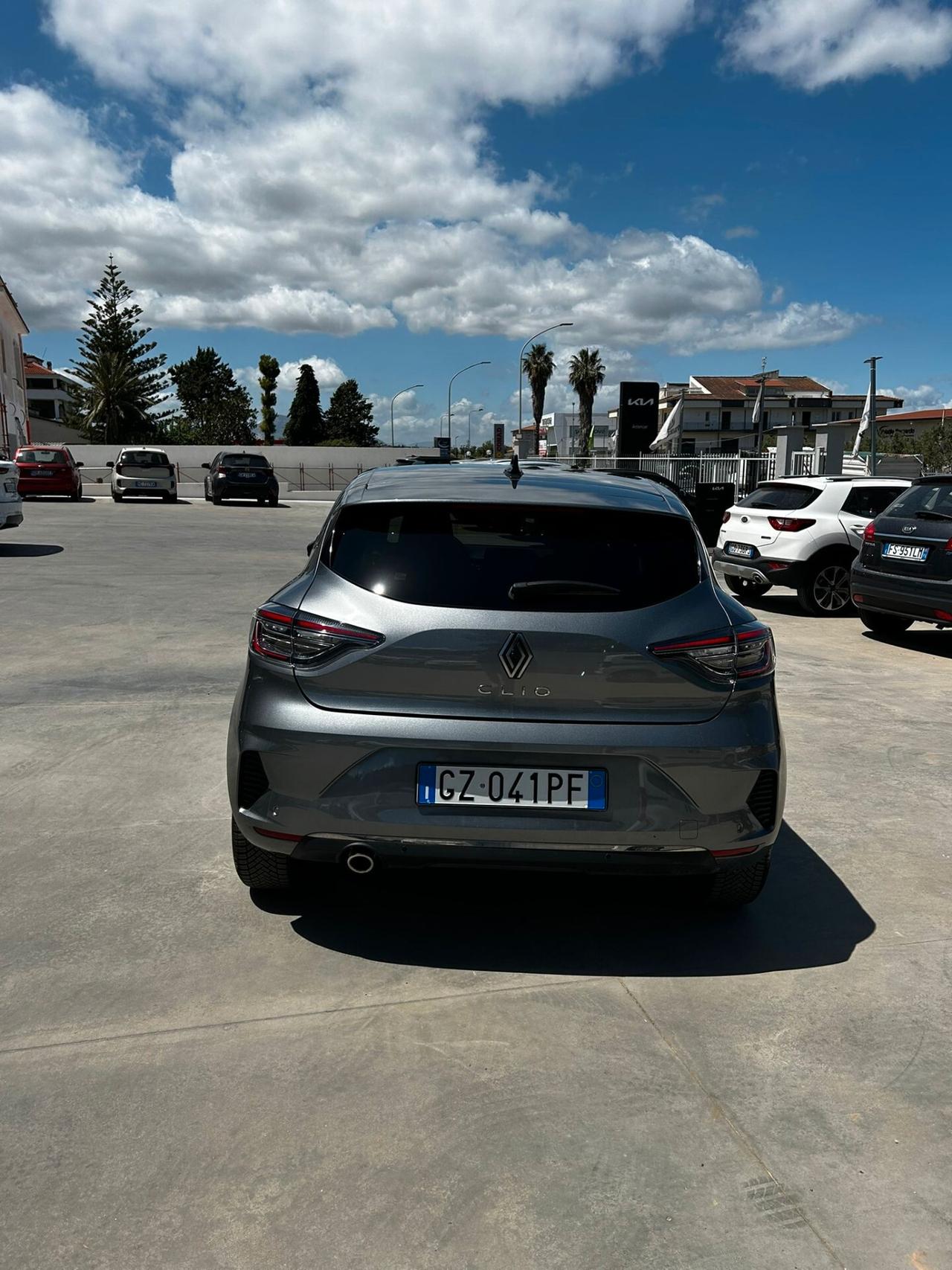 Renault Clio TCe 90 CV 5 porte Techno