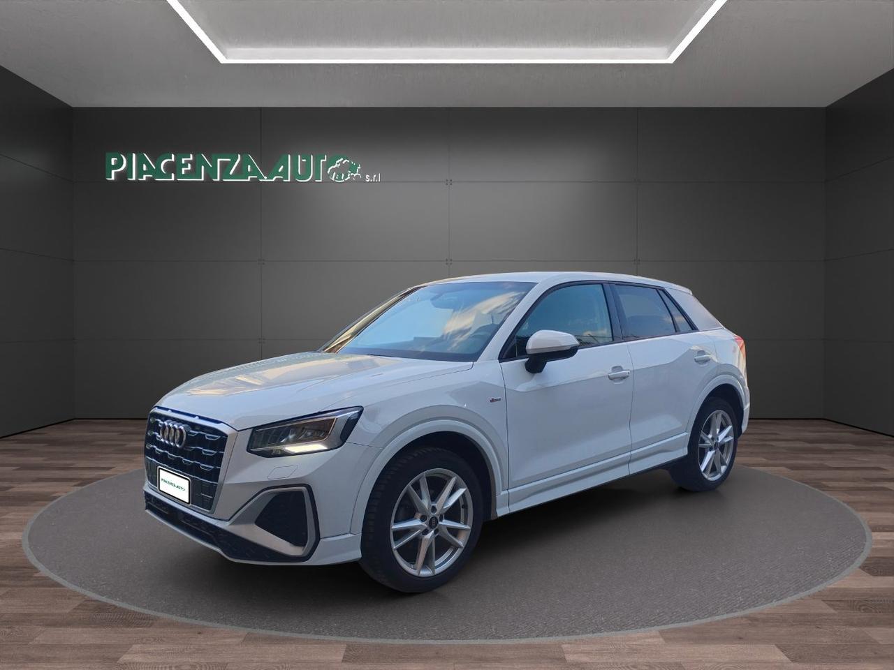 Audi Q2 35 1.5 tfsi S LINE..GANCIO TRAINO.TELECAMERA