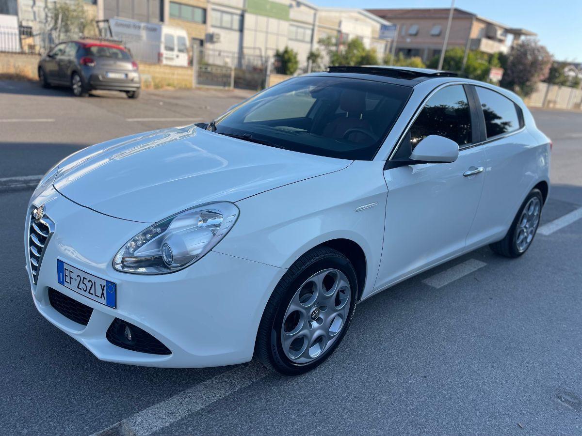 ALFA ROMEO - Giulietta - 1.4 Turbo MultiAir Distinctive