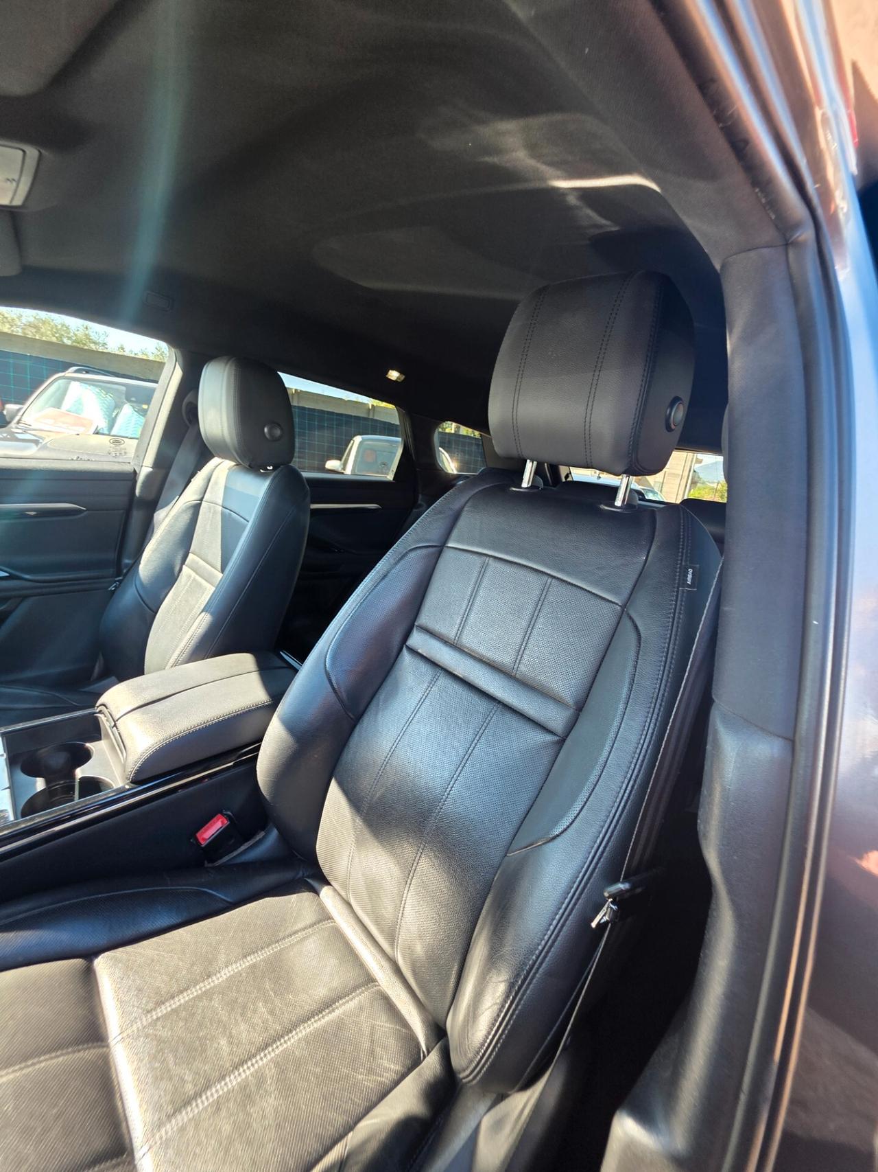 Land Rover Range Evoque 2.0D I4 180 CV AWD Auto R-Dynamic