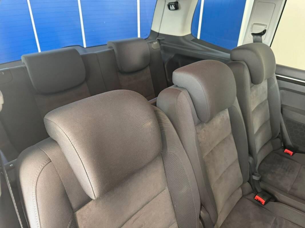 Volkswagen Touran 2.0 tdi Highline dsg