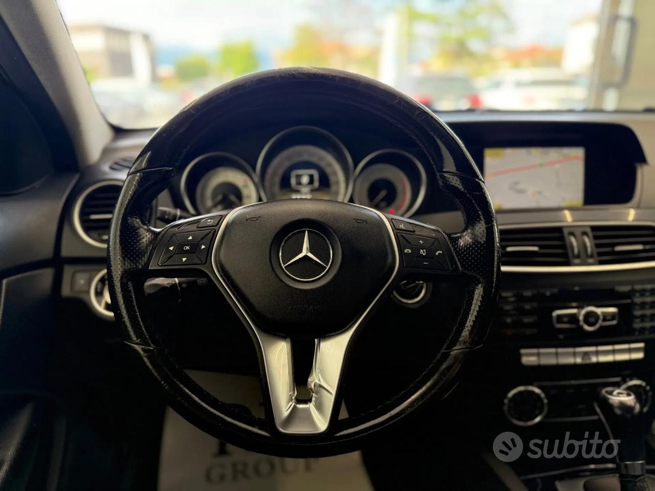 Mercedes-Benz C220 Coupe 170cv cdi Avantgarde Auto