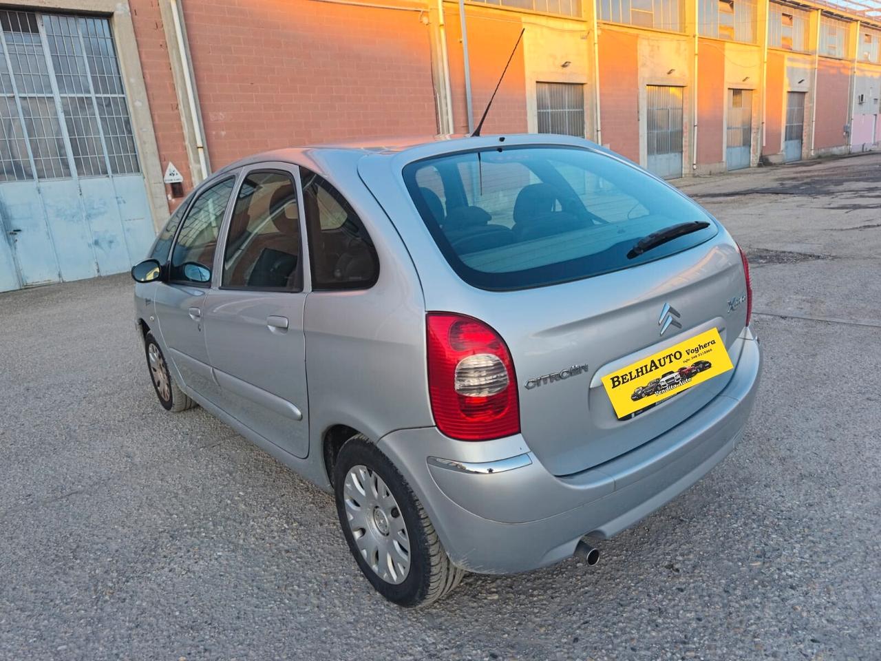 Citroen Xsara 2009---1.6 Benzina