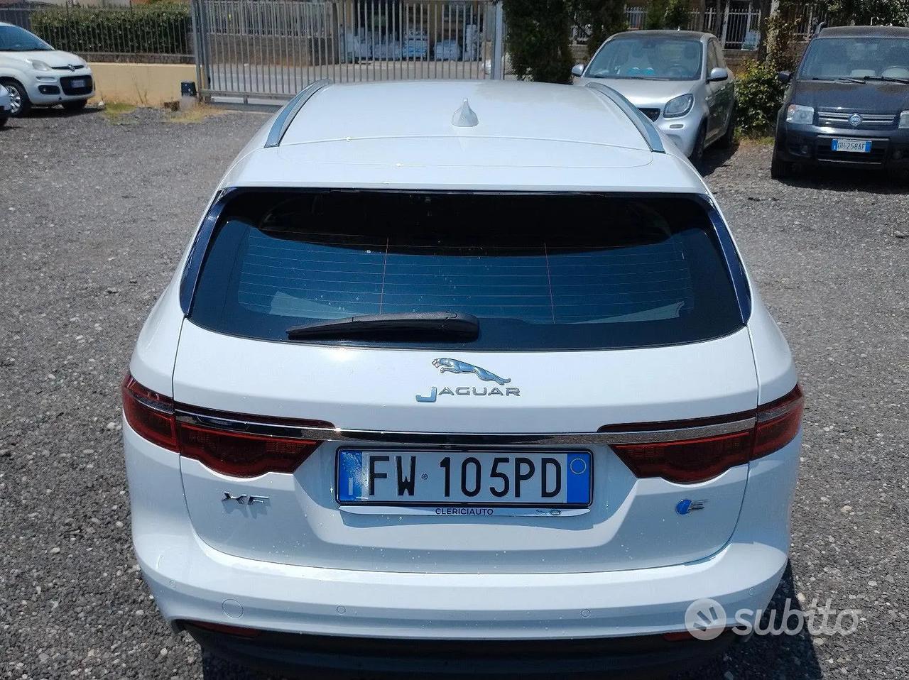 Jaguar XF