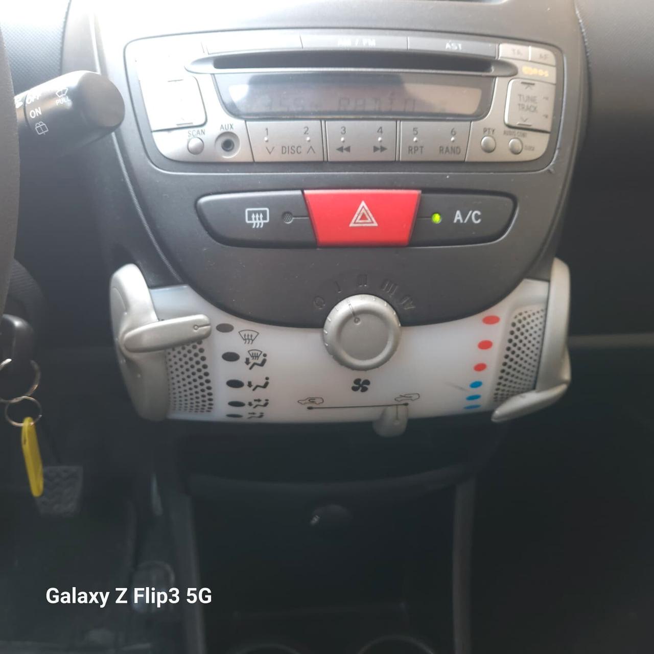 Peugeot 107 1.0 68CV 5p. Superga