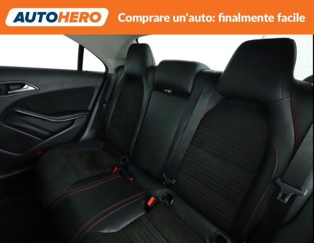 MERCEDES-BENZ CLA 200 d Automatic Premium