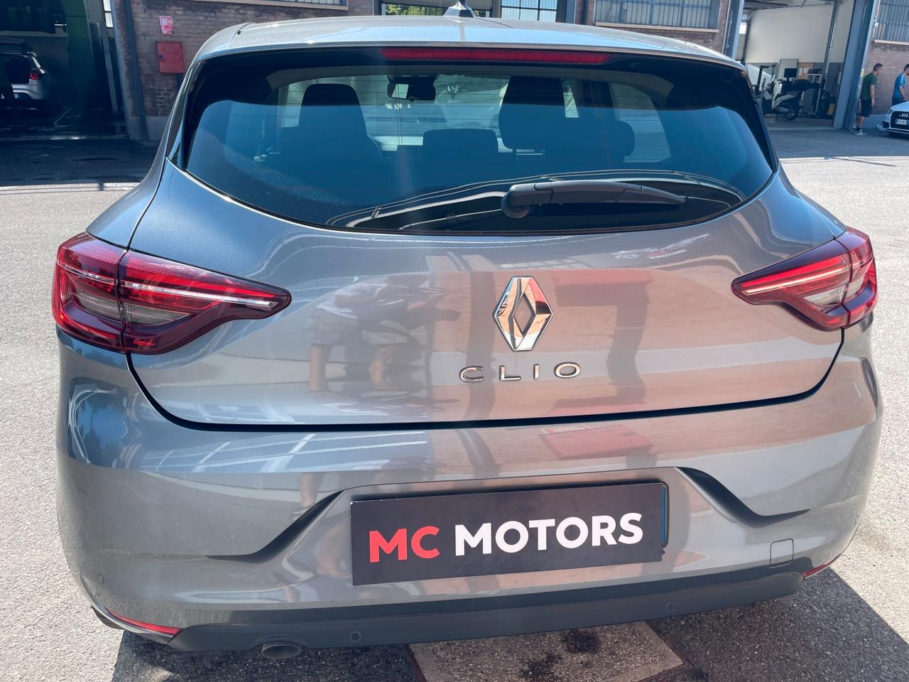 Renault Clio Benzina/Gpl 100cv- UNICO PROPRIETARIO-TAGLIANDI UFFICIALI