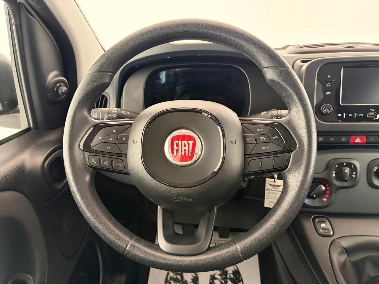Fiat Panda 1.0 FireFly S&S Hybrid - NEOPATENTATI