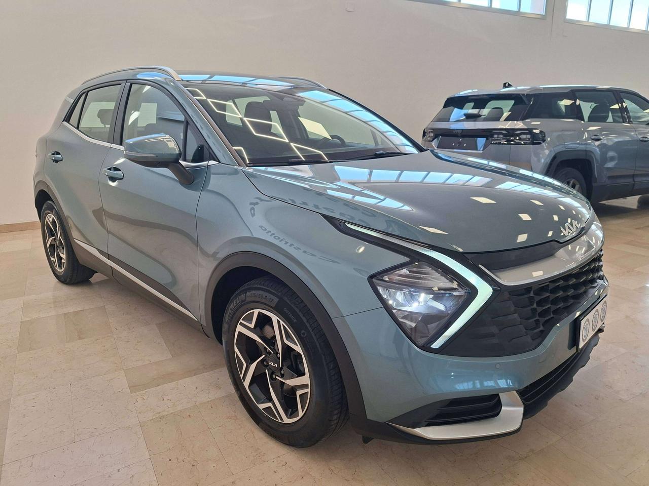 Kia Sportage 1.6 tgdi mhev Business dct 2 ANNI GARANZIA AYVENS