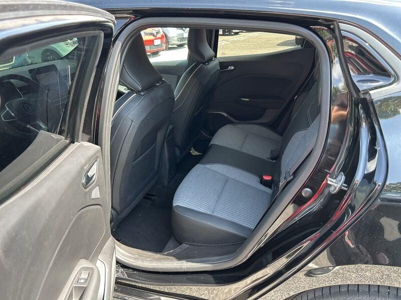 Renault Clio NUOVA techno TCe 90