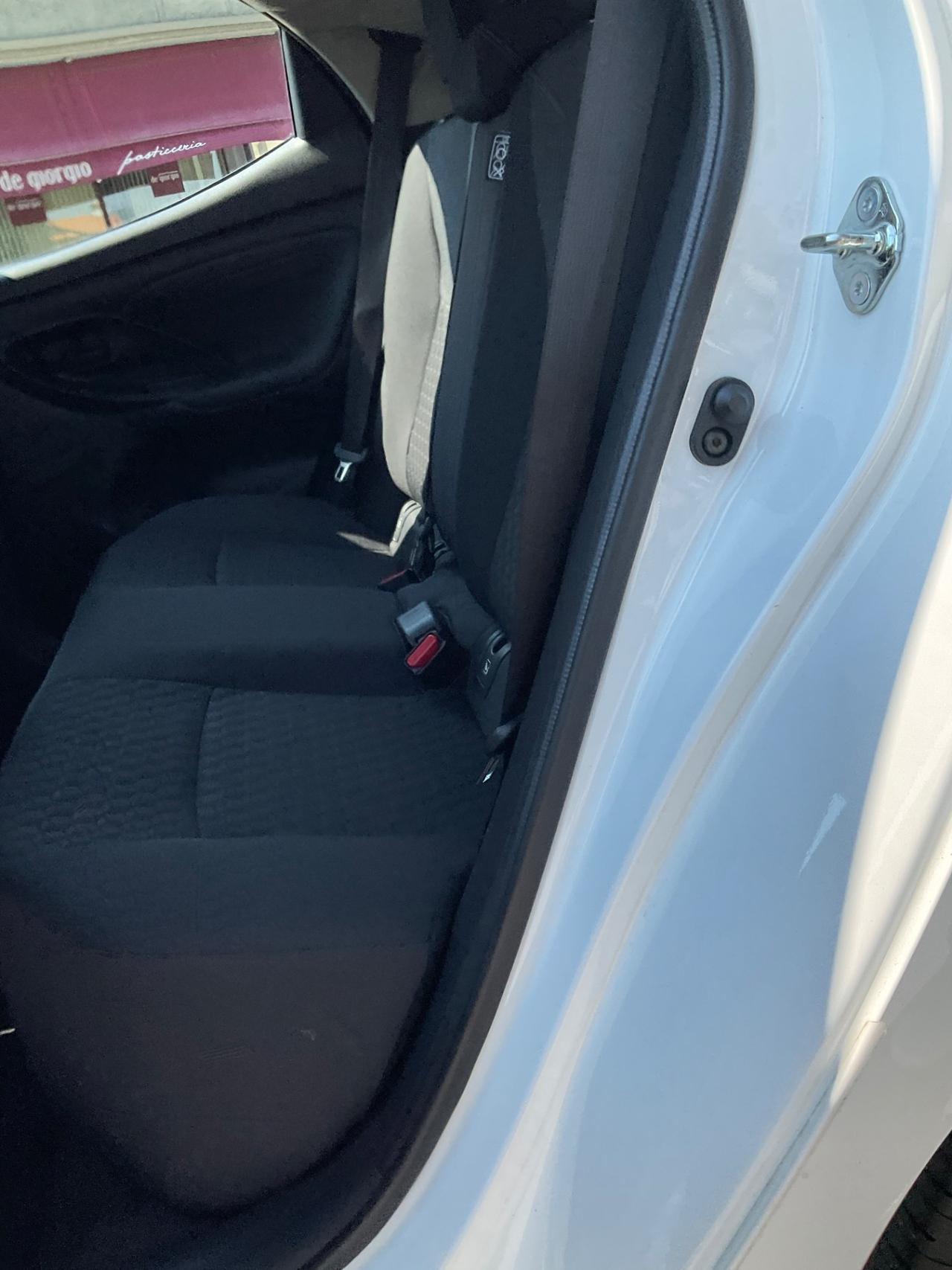 Toyota Yaris 1.0 5 porte Trend