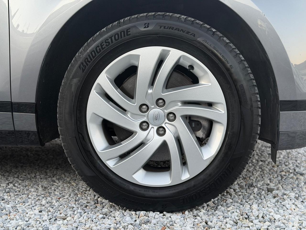 Land Rover Range Evoque 1.5 I3 160 CV Auto R-Dynamic SE