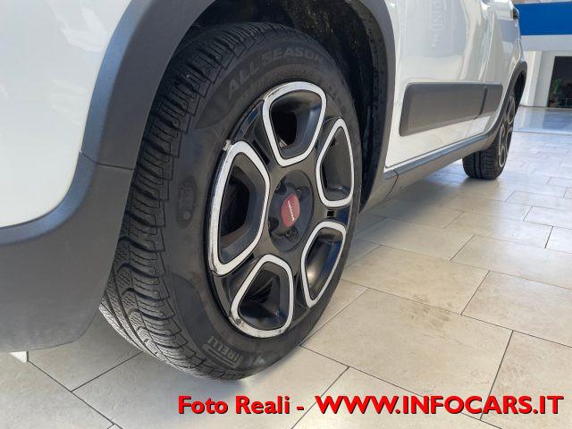 FIAT Panda 1.0 FireFly S&S Hybrid City Life PROMO!!