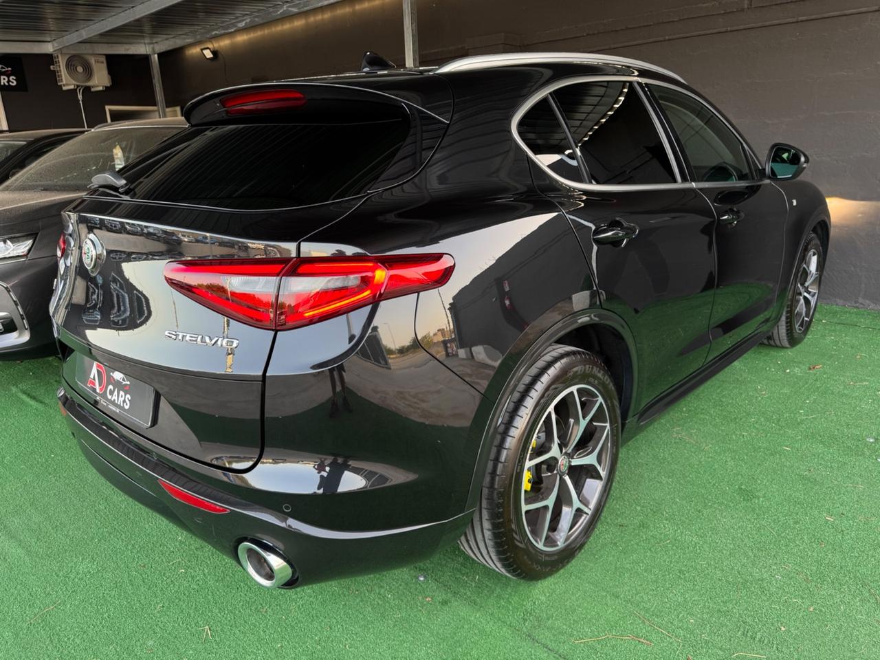 Stelvio 2.2 Turbodiesel 190 CV AT8 Q4 TI