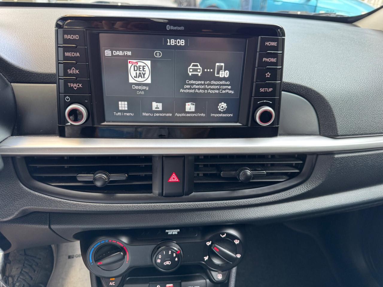KIA PICANTO 1.0 NEOPATENTATI