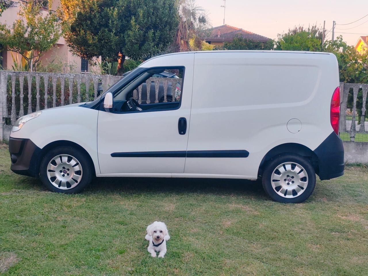 Fiat Doblo 1.4 T-Jet Natural Power 2013 Perfetta