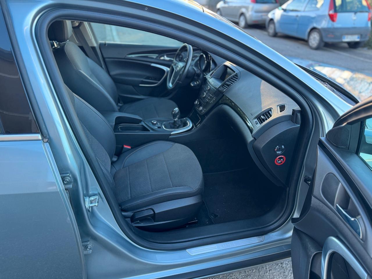 Opel Insignia 1.6 Turbo 180CV 4 porte Elective