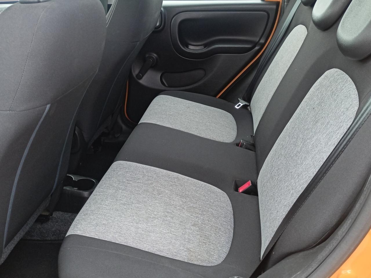 Fiat Panda 0.9 TwinAir Turbo Natural Power Lounge