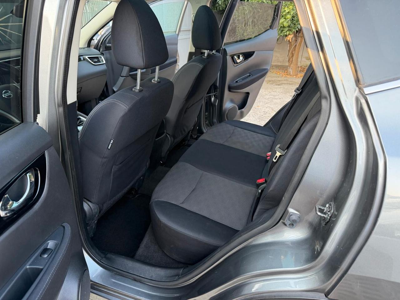 Nissan Qashqai 1.5 dCi Acenta Premium