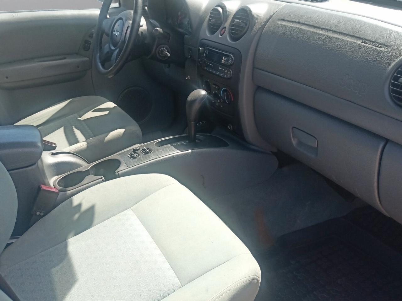 Jeep Cherokee 2.8 CRD Sport