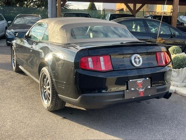 Ford Mustang Cabrio 3.7 v6