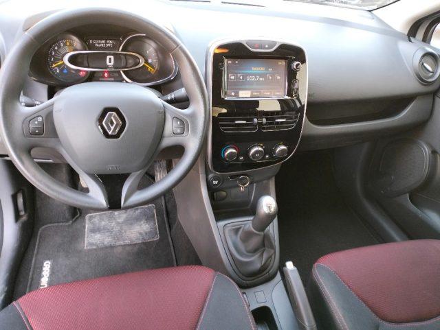 RENAULT Clio 1.2 Authentique