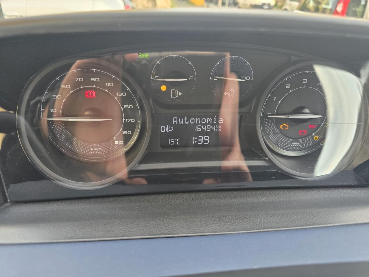 Lancia Ypsilon 1.0 FireFly 5 porte S&S Hybrid Platino