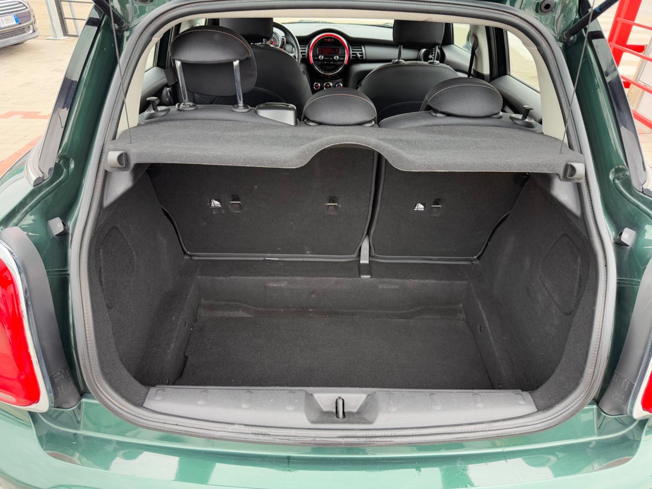 Mini 1.5 Cooper D 5 porte OK NEOPATENTATI EURO6