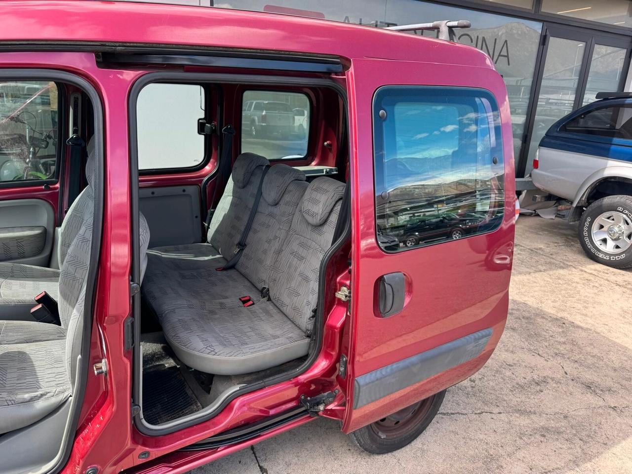 Renault Kangoo 1.6 16V 5p. BenzMet. Confort