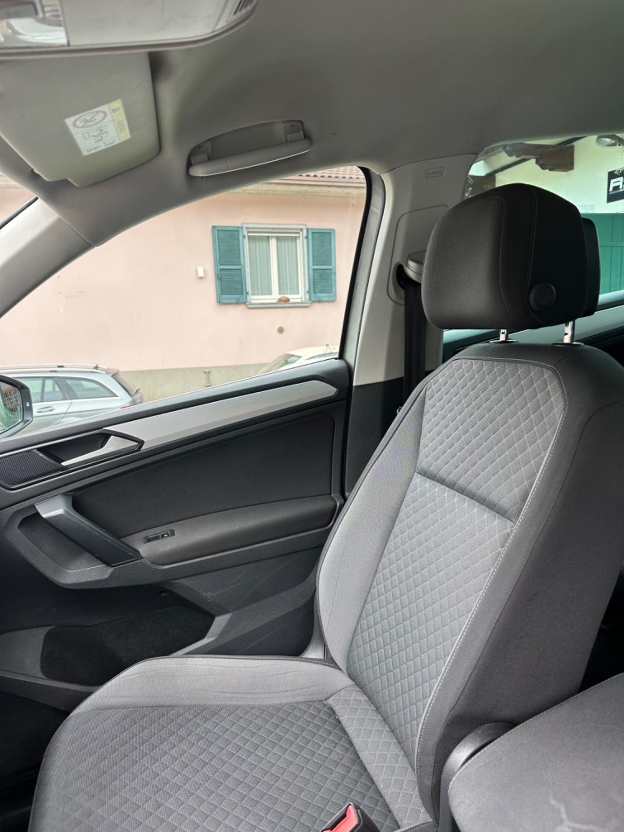 Volkswagen TIGUAN 1.6 TDI EU6B KMCERT GARANZ UNICOPR