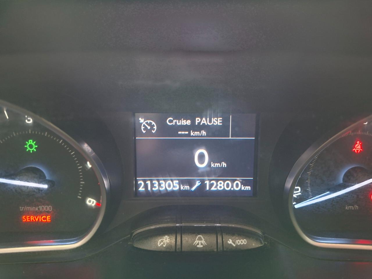 Peugeot 208 1.6 HDI DA NEOPATENTATI / EURO 5B