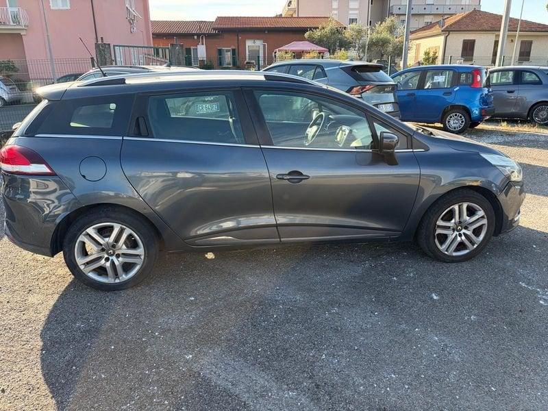 Renault Clio Sporter dCi 8V 90CV Start&Stop Energy Intens COMMERCIANTI