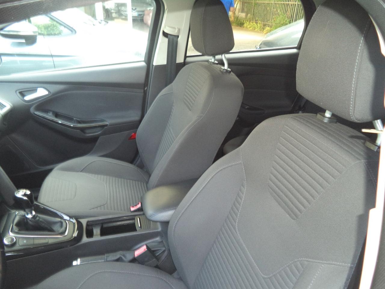 Ford Focus 1.5 TDCi 120 CV Start&Stop Powershift SW Titanium