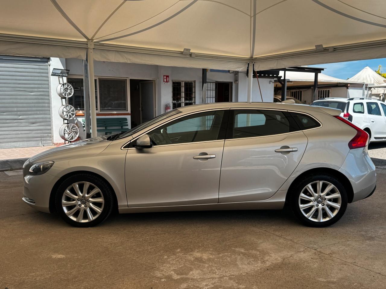 Volvo V40 D2 1.6 Business 115 Cv - 11/2013