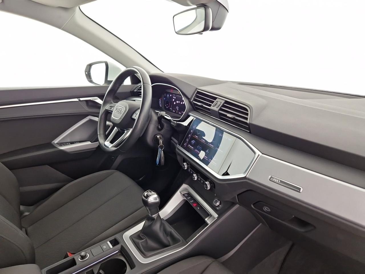 Audi Q3 sportback 35 2.0 tdi business plus