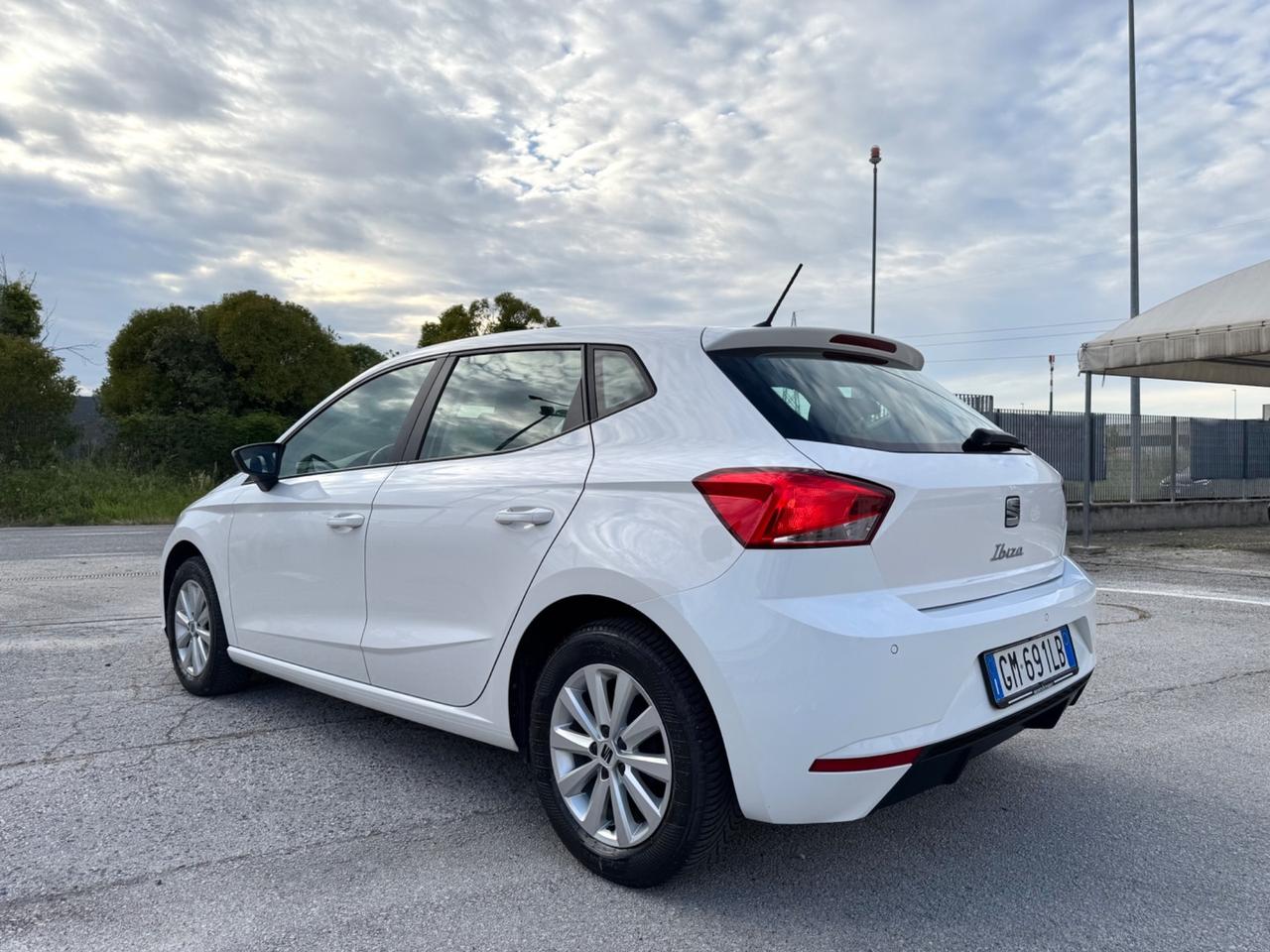 SEAT IBIZA 1.0 TGI Metano Style - Led Carplay