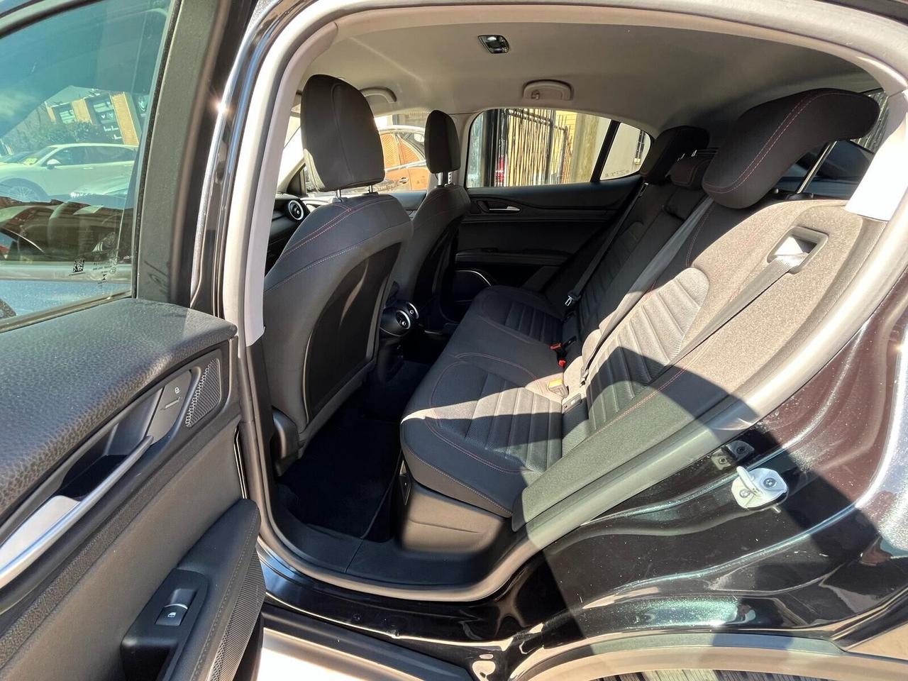 Alfa Romeo Stelvio 2.2 Turbodiesel 190 CV AT8 Q4 Business