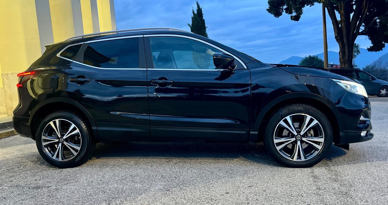 Nissan Qashqai 1.5 dCi Cambio Automatico Tekna Acc.Permute