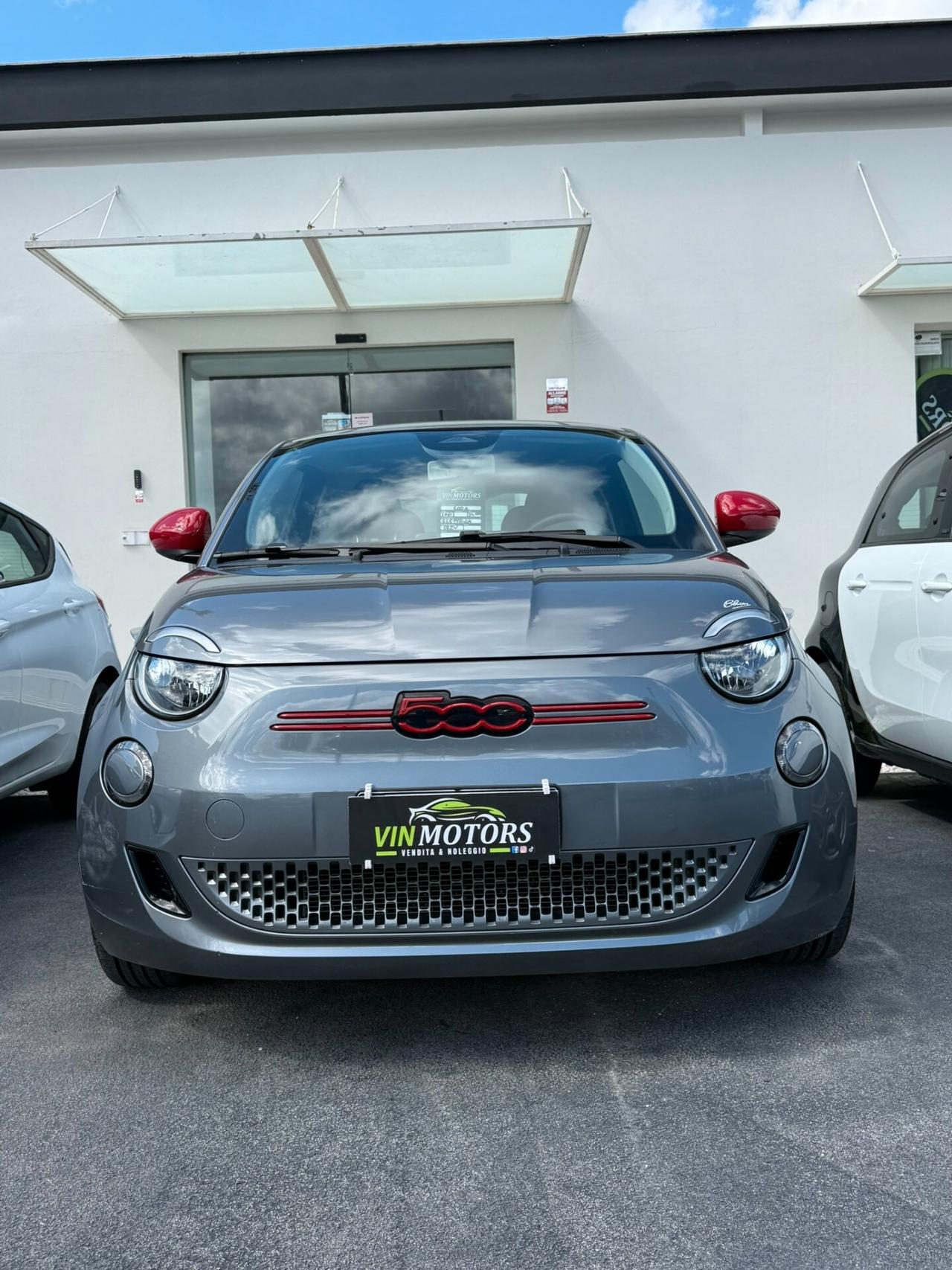 Fiat 500e Berlina 23,8 kWh Red 11/2021