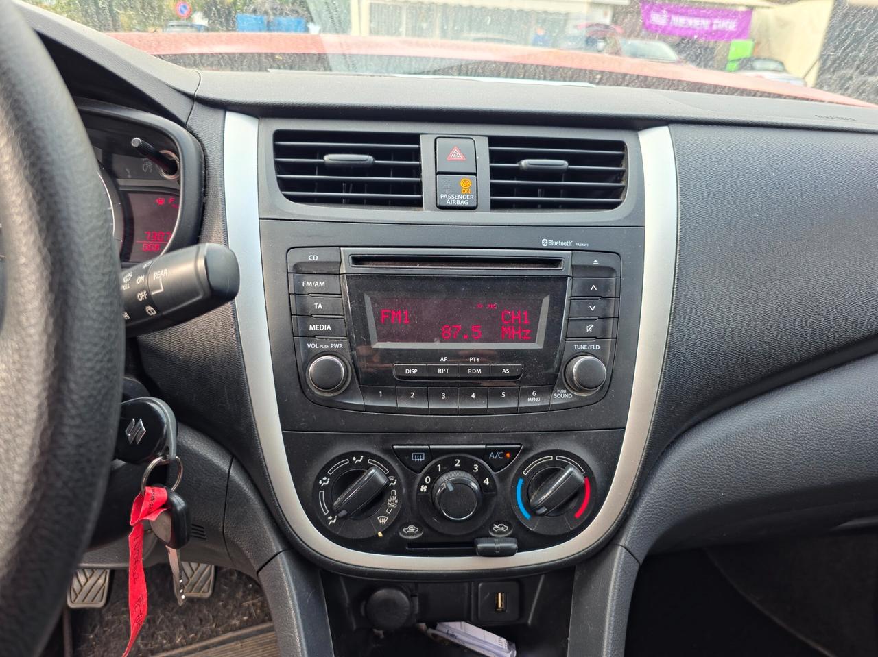 Suzuki Celerio 1.0 Style 2016-E6 Manuale Danneggiata come da Foto !!!!