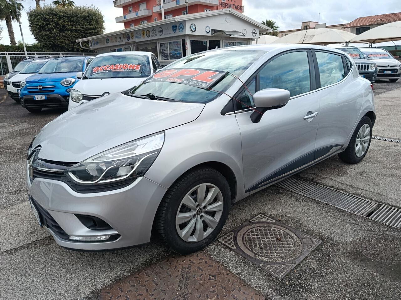 Renault Clio 1.2 Gpl di serie 90CV 5 porte Business