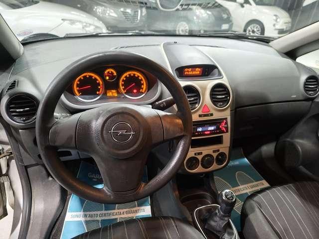 Opel Corsa Benzina Neopatentati
