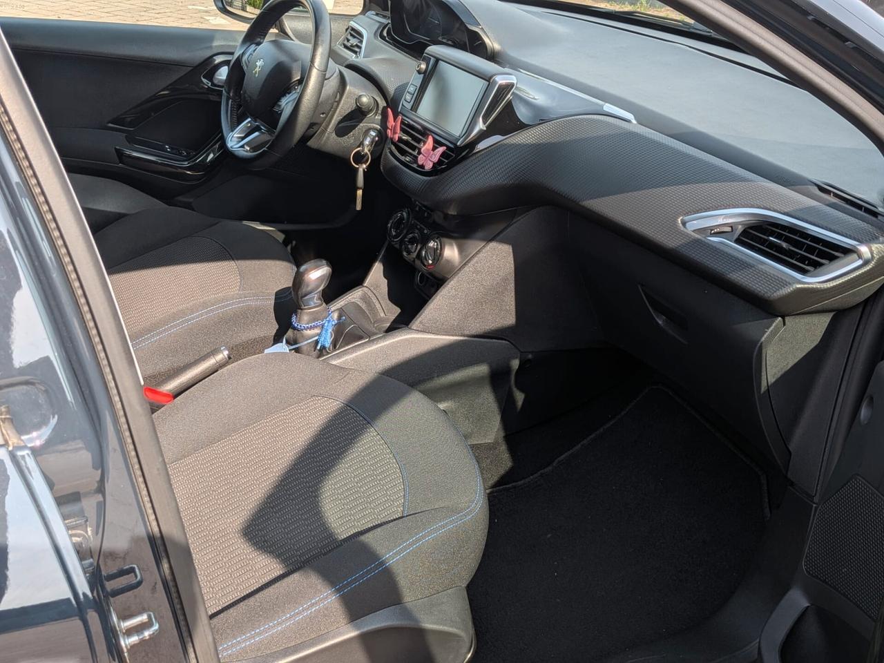 Peugeot 208 PureTech Turbo 110 EAT6 S&S 5 porte Allure